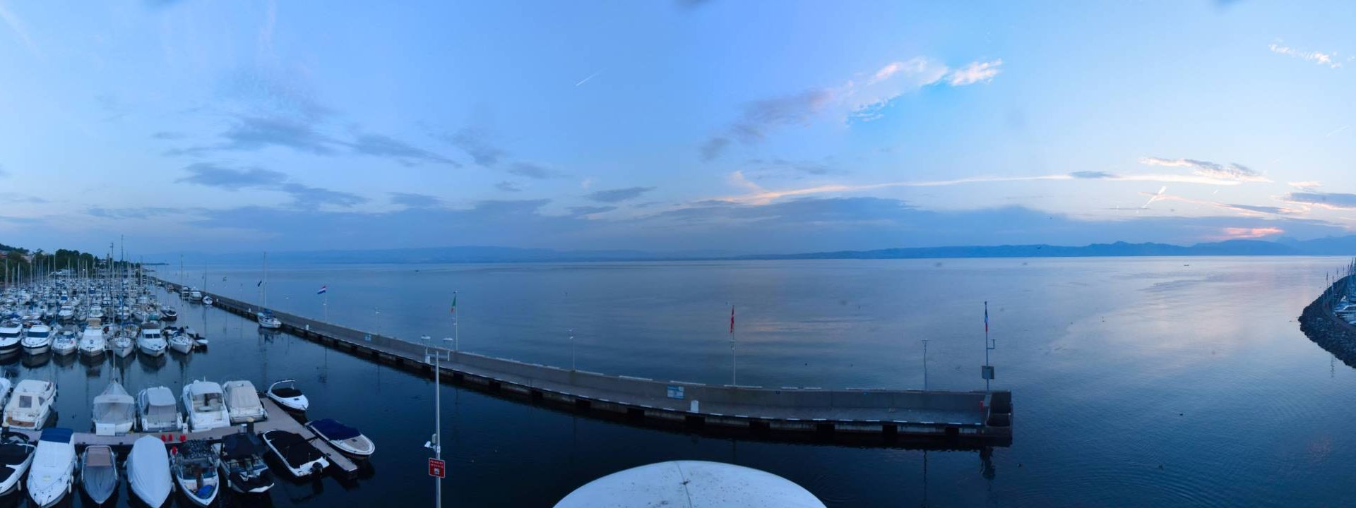 Évian-les-Bains