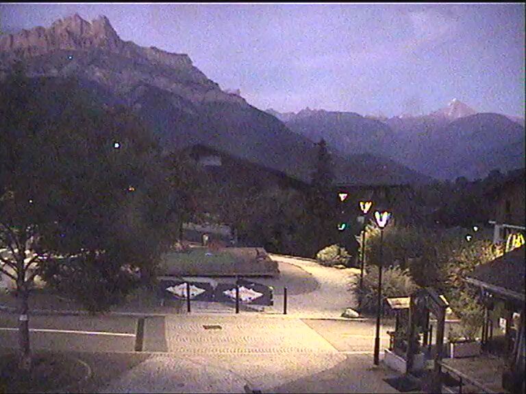 Cordon: La place