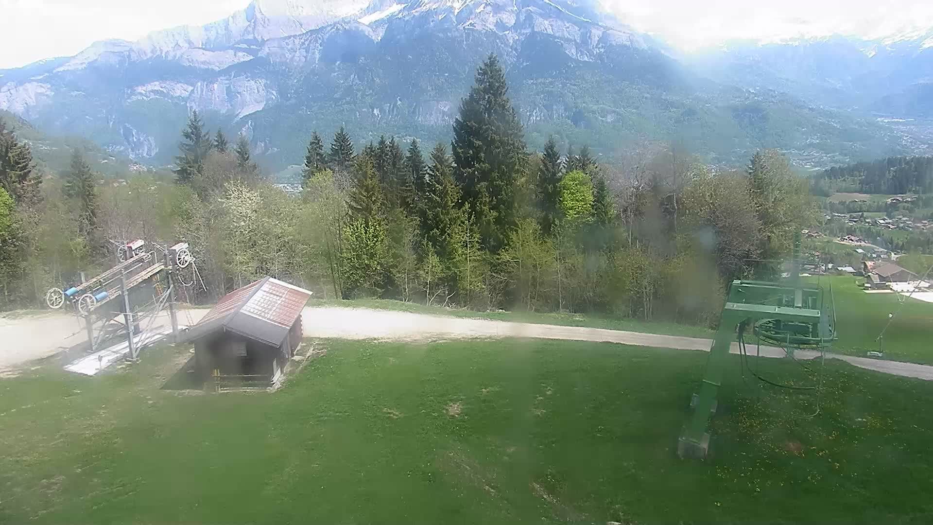 Cordon: Départ téléskis de l'Herney