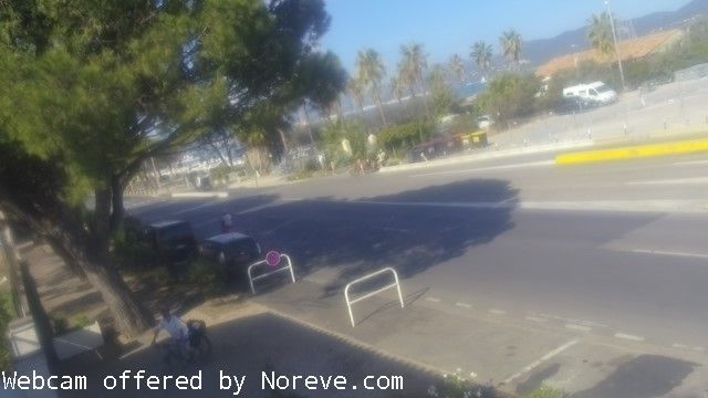 Saint-Tropez › Ouest: Avenue Gén de Gaulle