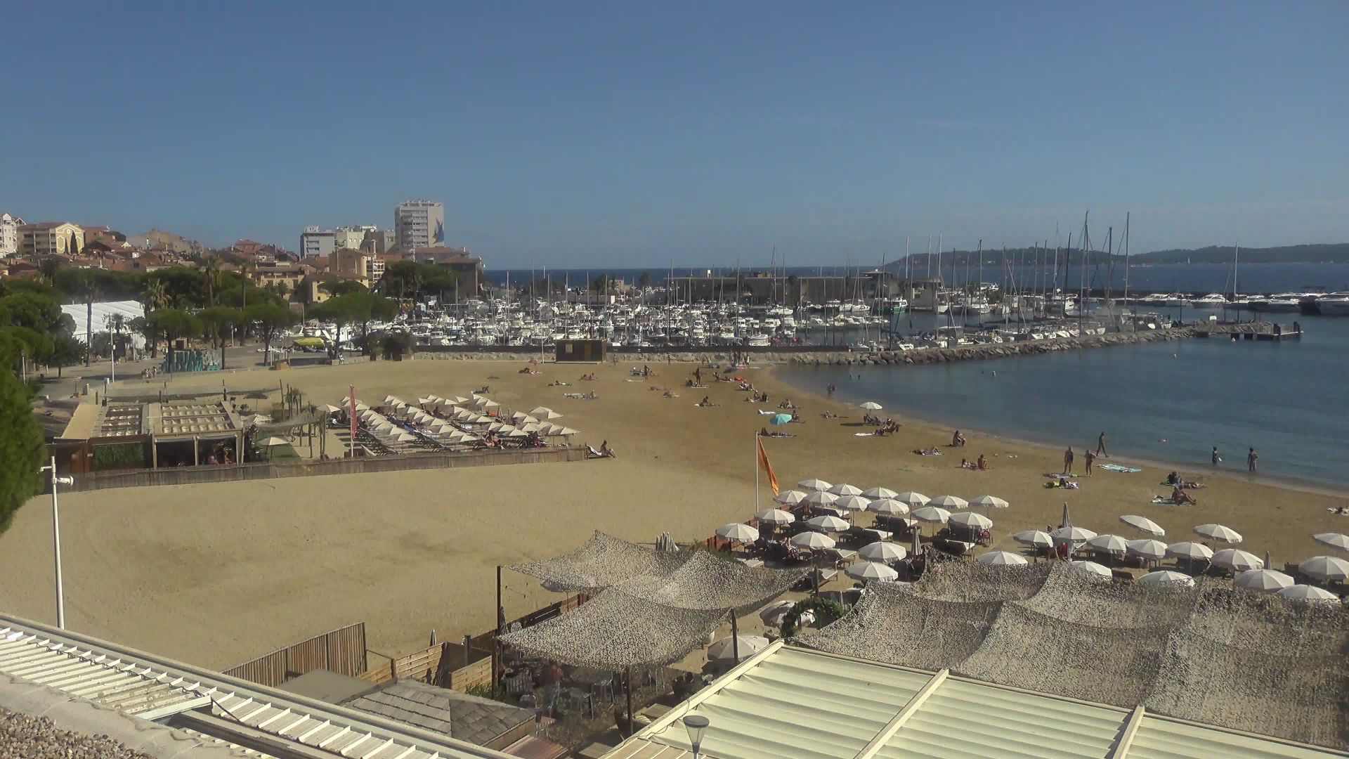 Sainte-Maxime › Sud-est: Massat Elodie coach sportif - Plage Du Centre Ville - DIVING CENTER KETOS - Port de Sainte-Maxime