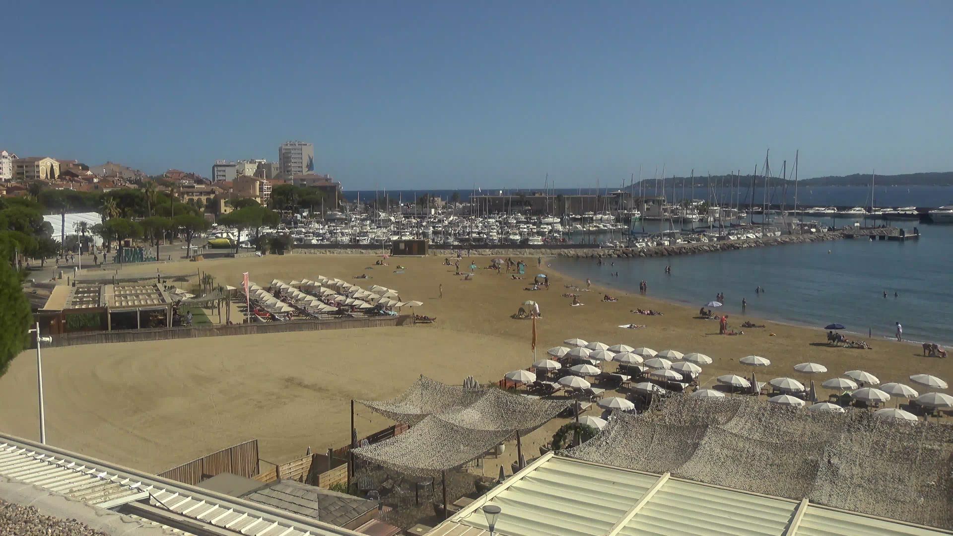 Sainte-Maxime › Sud-est: Massat Elodie coach sportif - Plage Du Centre Ville - DIVING CENTER KETOS - Port de Sainte-Maxime