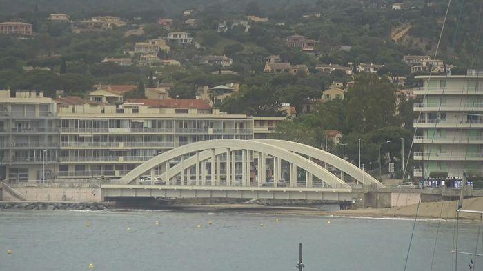 Sainte-Maxime › Nord-ouest: pont du préconil