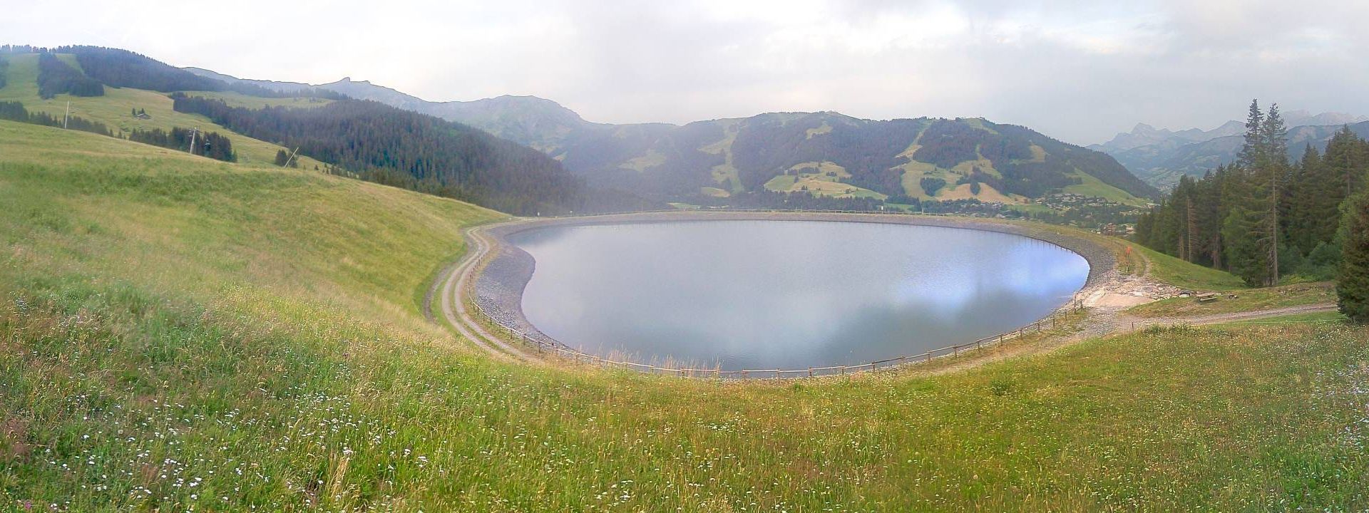Megève: Chemin du Lac
