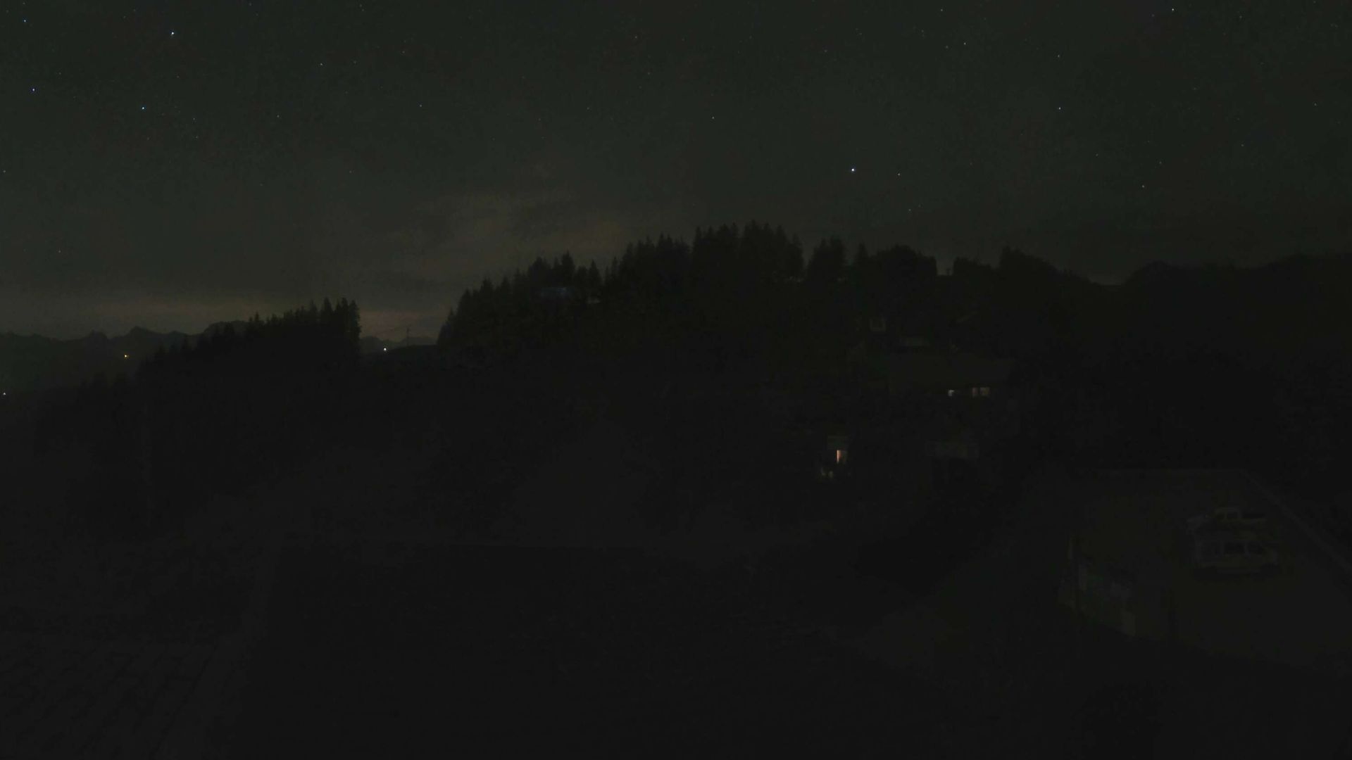 Arâches-la-Frasse: Arrivée de la télécabine