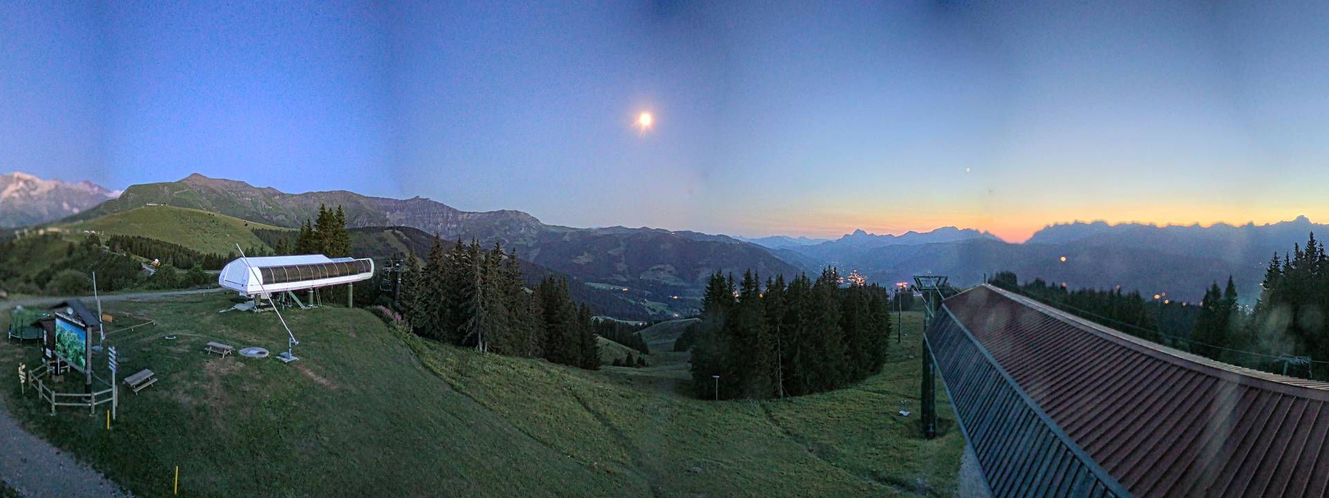 Megève › Sud-ouest: Télécabine du Mont d'Arbois (1840 Mètres) - Mont Joly - Rochebrune - Aiguille Croche