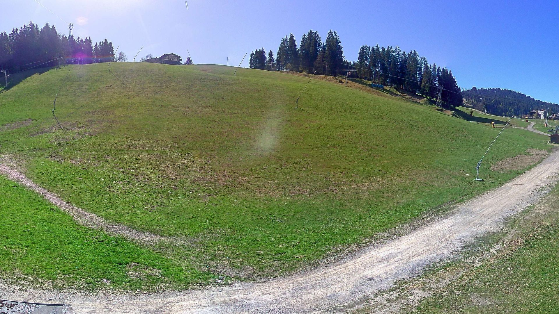 Les Gets: Route du Front de Neige