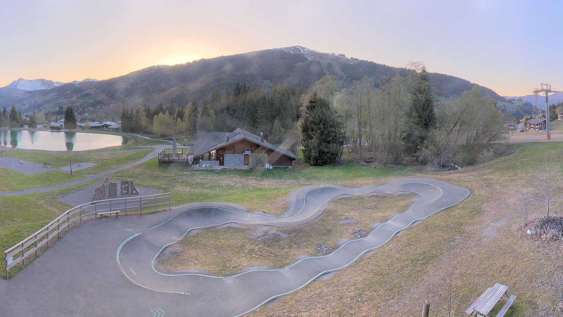 Les Gets › Ouest: Lac des Écoles