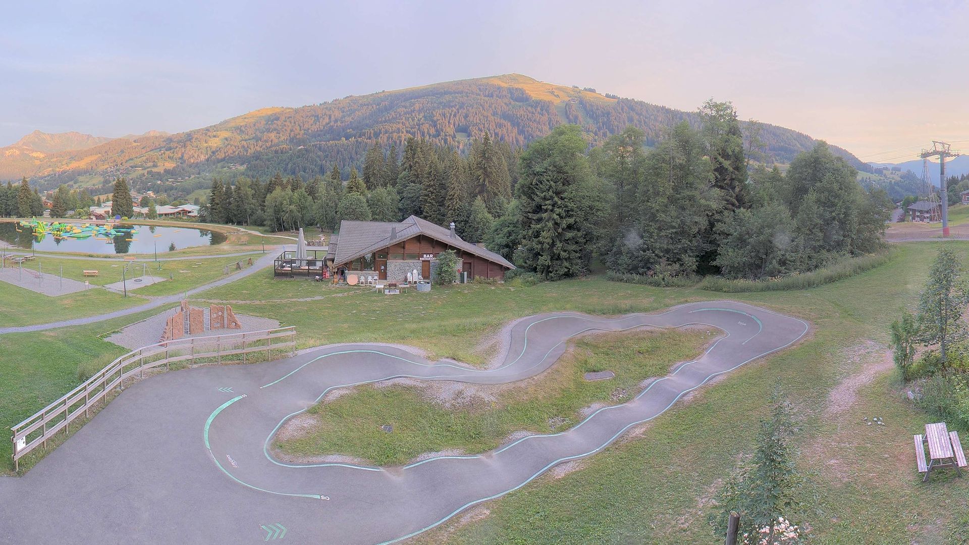 Les Gets › Ouest: Lac des Écoles
