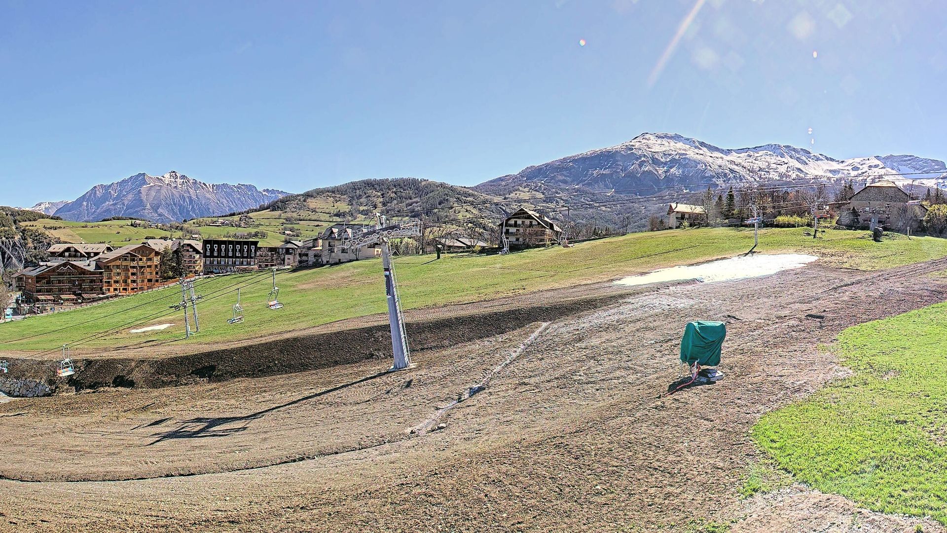 Enchastrayes: Barcelonnette-Panoramique HD