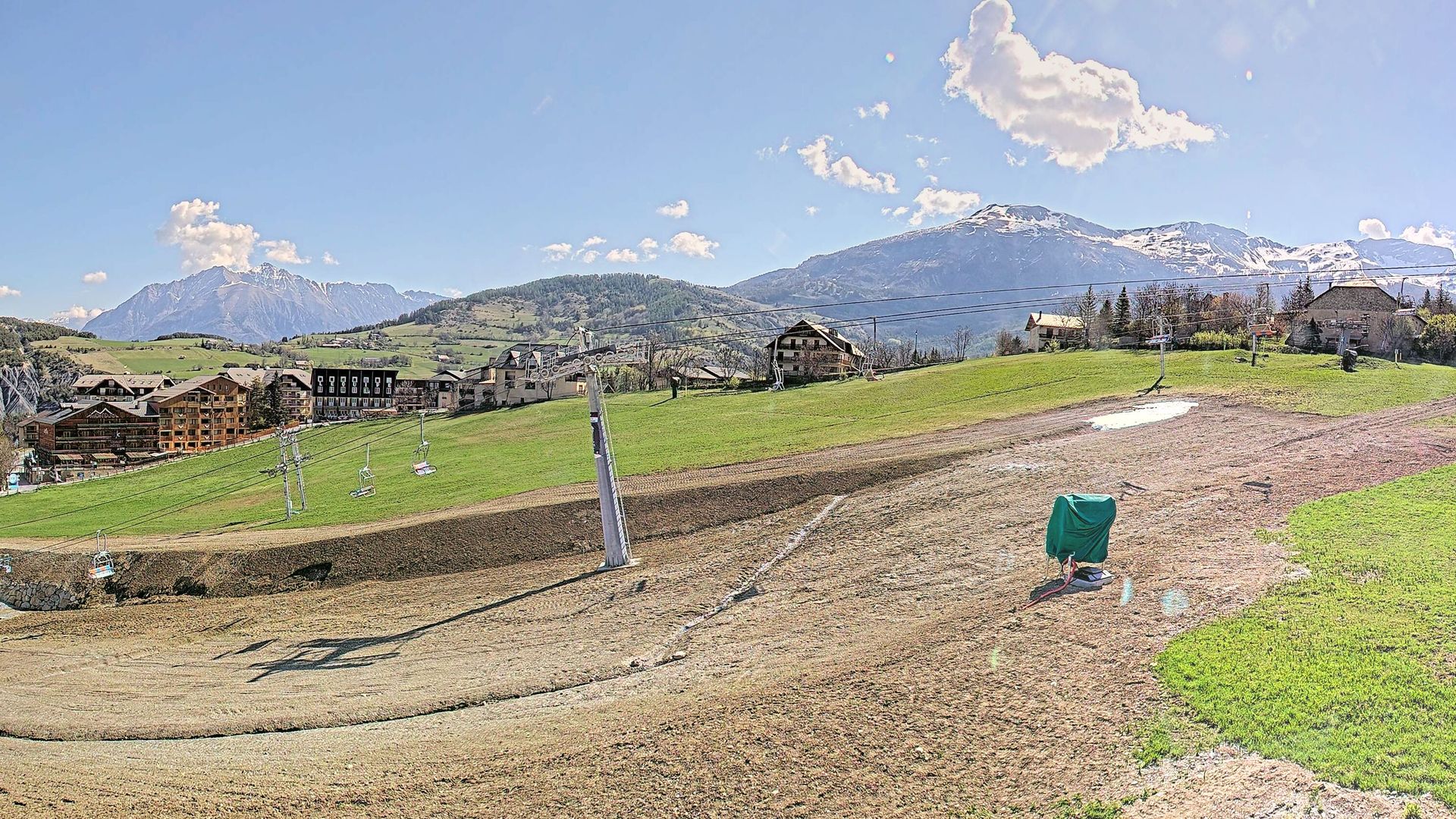 Enchastrayes: Barcelonnette-Panoramique HD