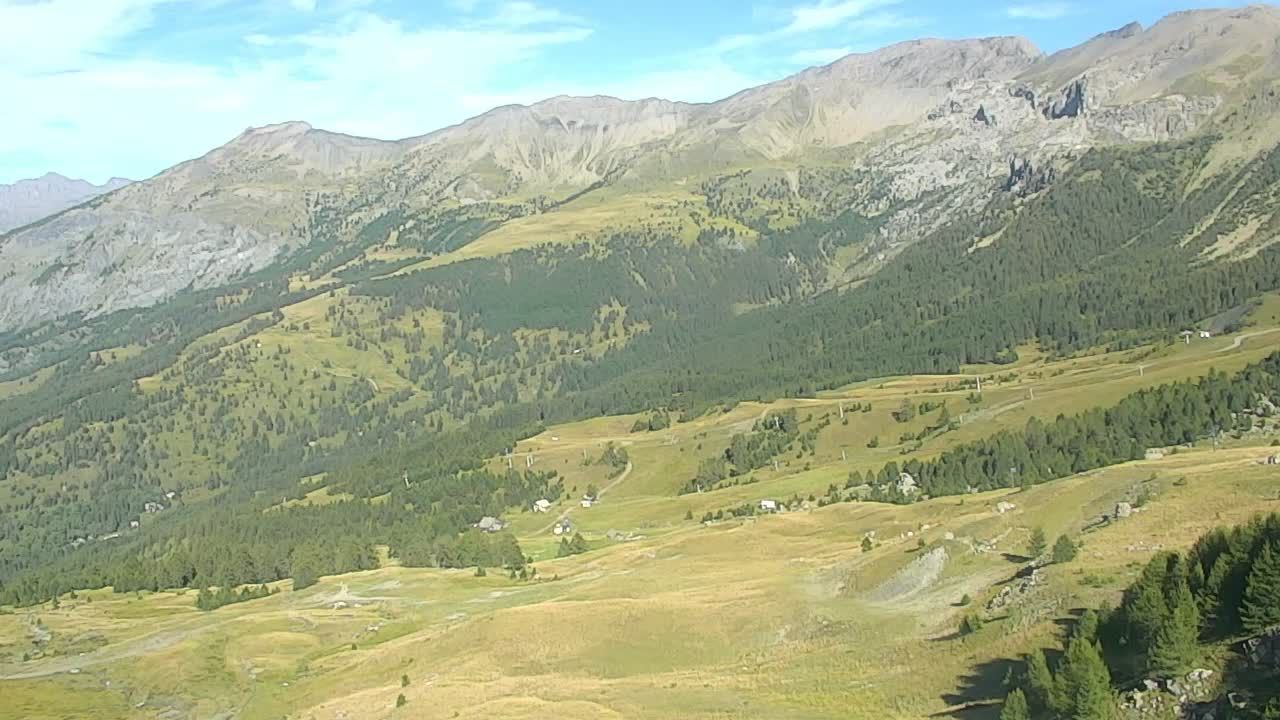 Enchastrayes › Est: Haut du télésiège du Brec - Col Haut - Col de Terres Plaines