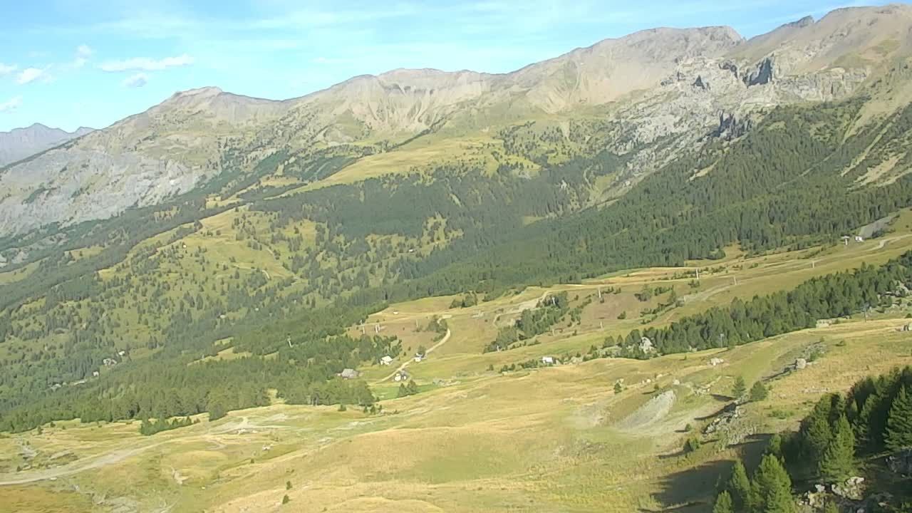 Enchastrayes › Est: Haut du télésiège du Brec - Col Haut - Col de Terres Plaines