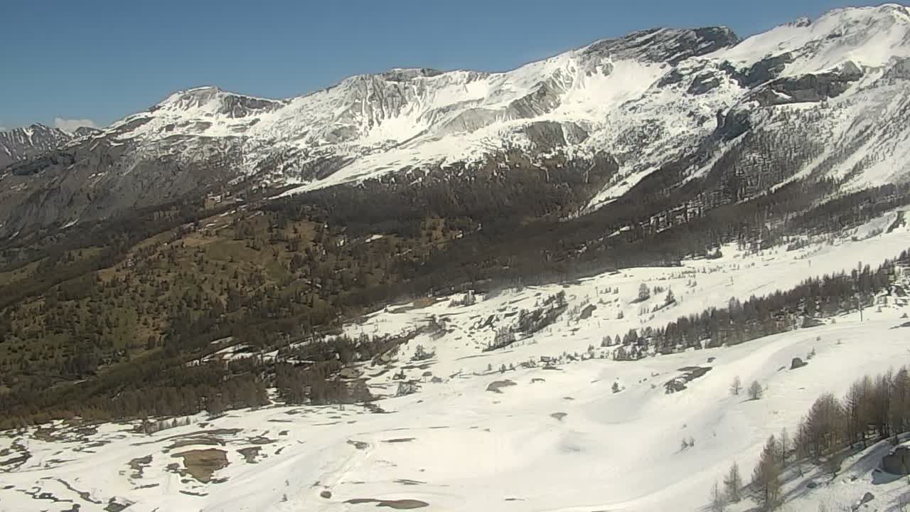 Enchastrayes: Barcelonnette-Vue panoramique