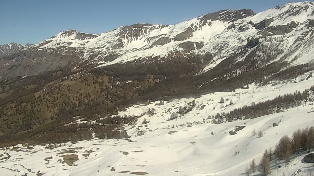 Enchastrayes: Barcelonnette-Vue panoramique