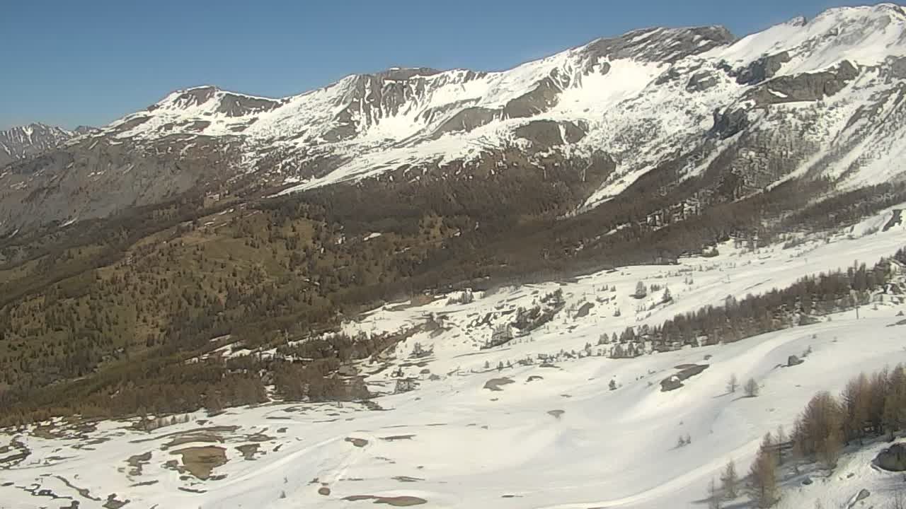 Enchastrayes: Barcelonnette-Vue panoramique