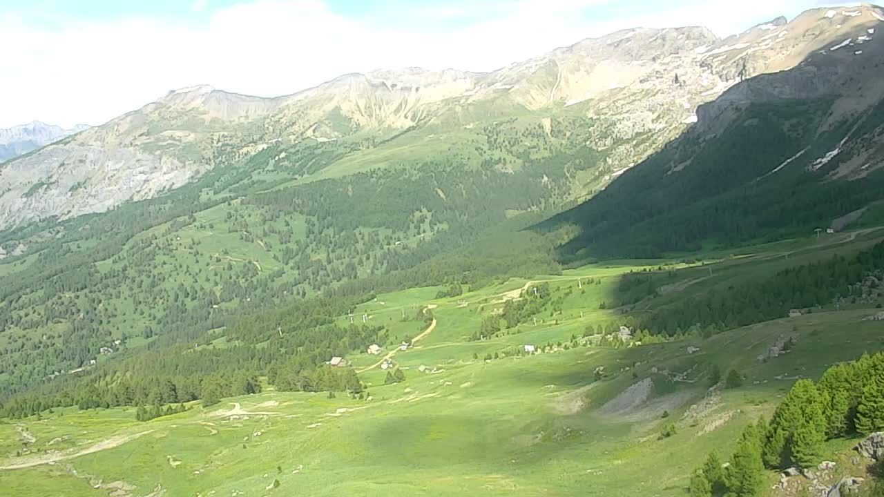 Enchastrayes: Barcelonnette-Vue panoramique