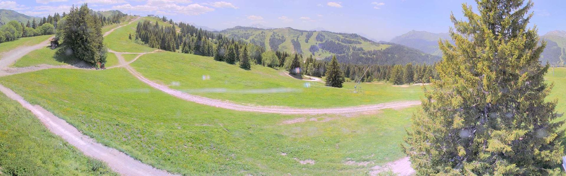 Les Gets: Chavannes Express chair lift