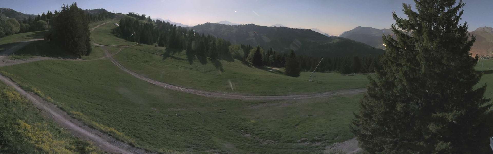 Les Gets: Chavannes Express chair lift