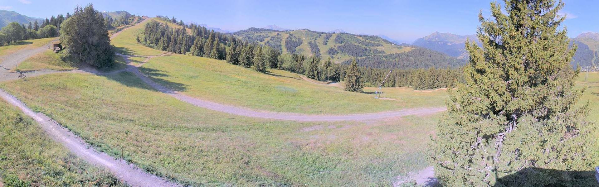 Les Gets: Chavannes Express chair lift