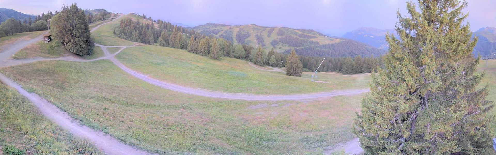 Les Gets: Chavannes Express chair lift