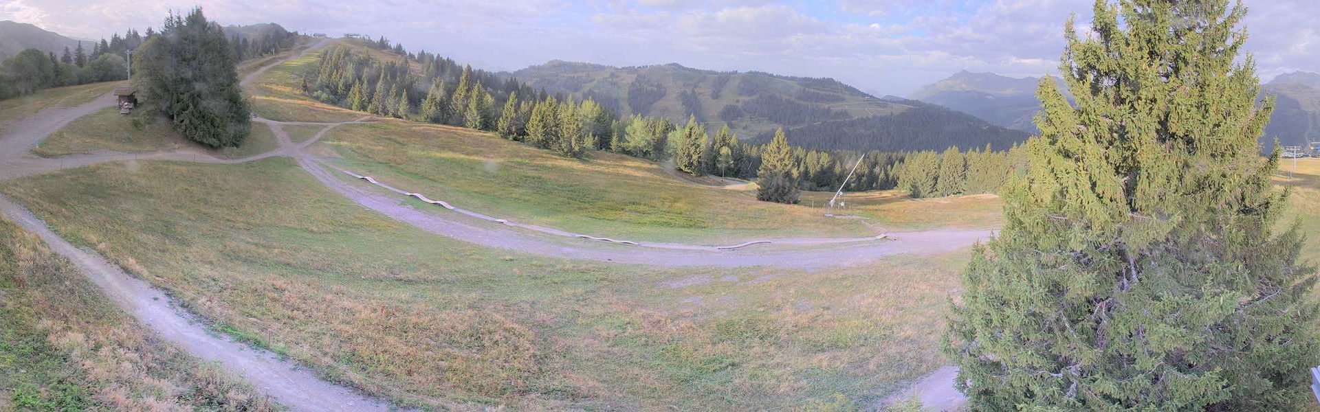 Les Gets: Chavannes Express chair lift