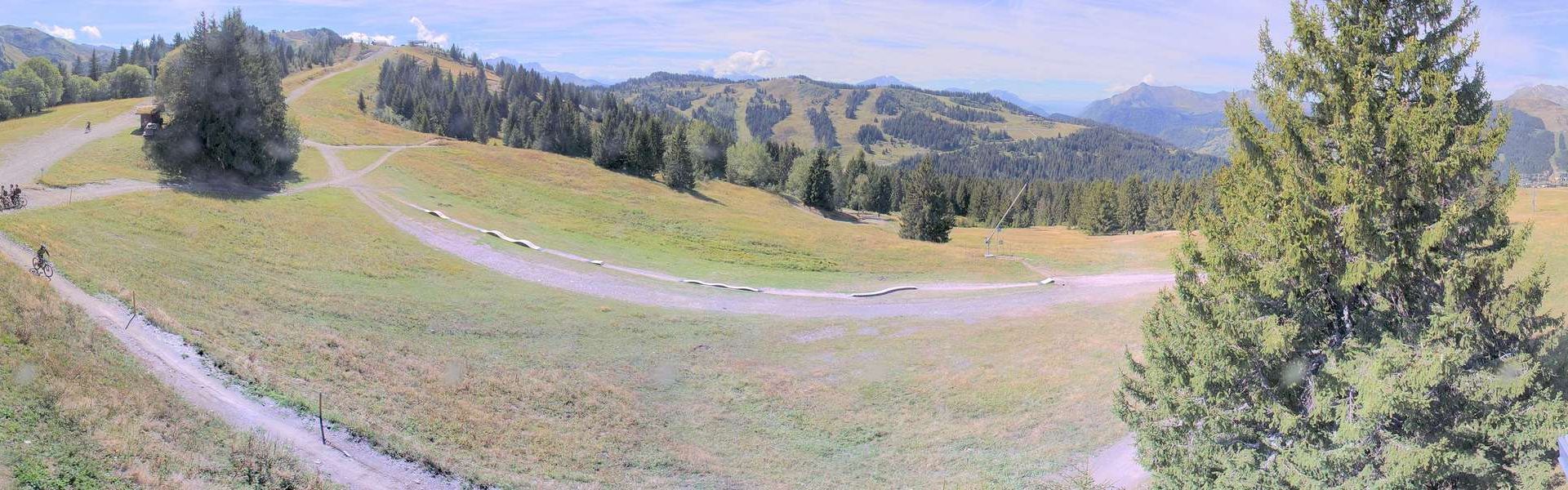 Les Gets: Chavannes Express chair lift