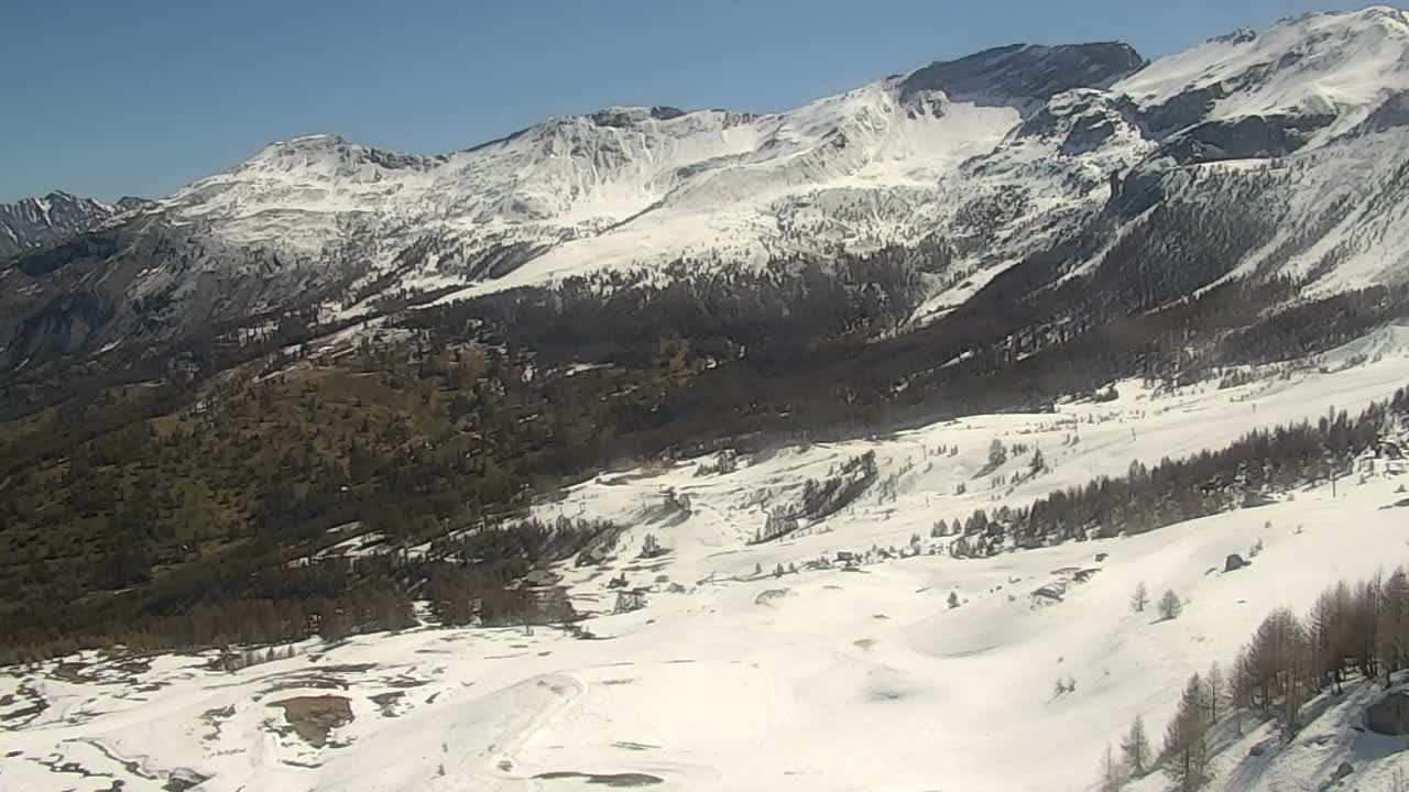 Enchastrayes: Barcelonnette-Le Brec (2400m)