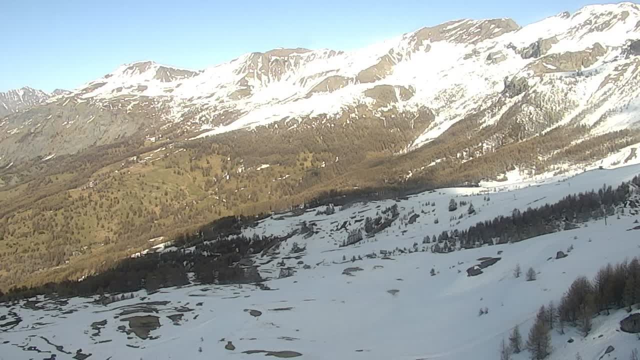 Enchastrayes: Barcelonnette-Le Brec (2400m)