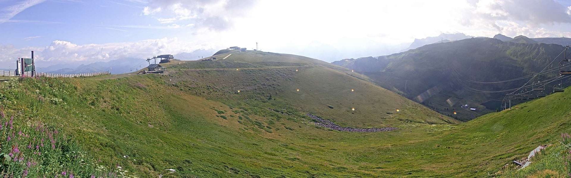Arâches-la-Frasse: Samoens Ski Resort - Panoramic