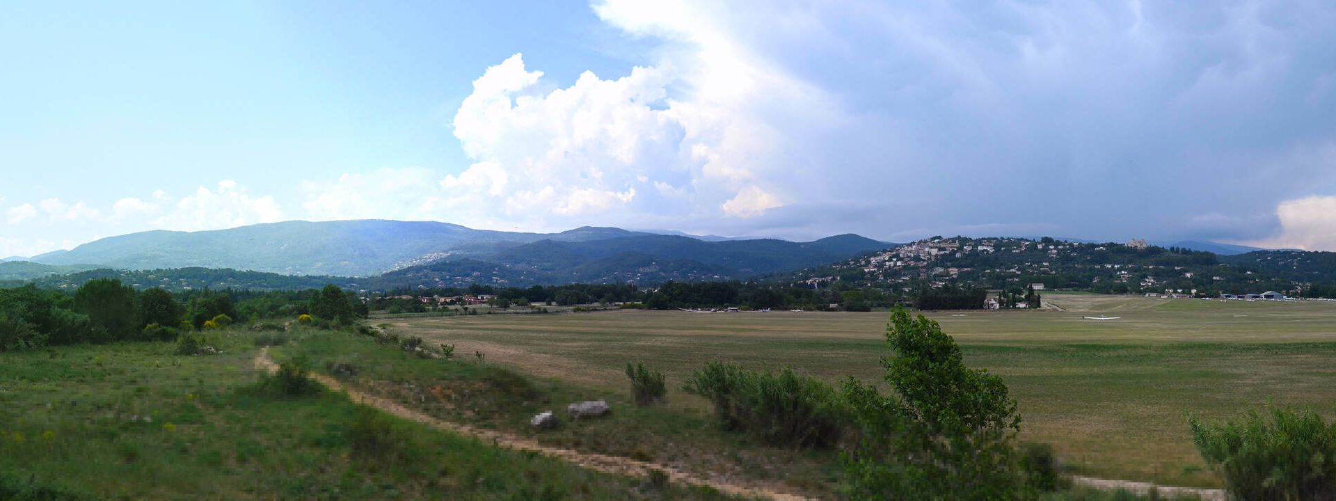 Fayence › Nord: Fayence-Tourrettes Airfield - Tourrettes
