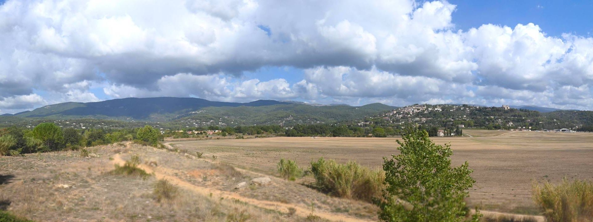 Fayence › Nord: Fayence-Tourrettes Airfield - Tourrettes