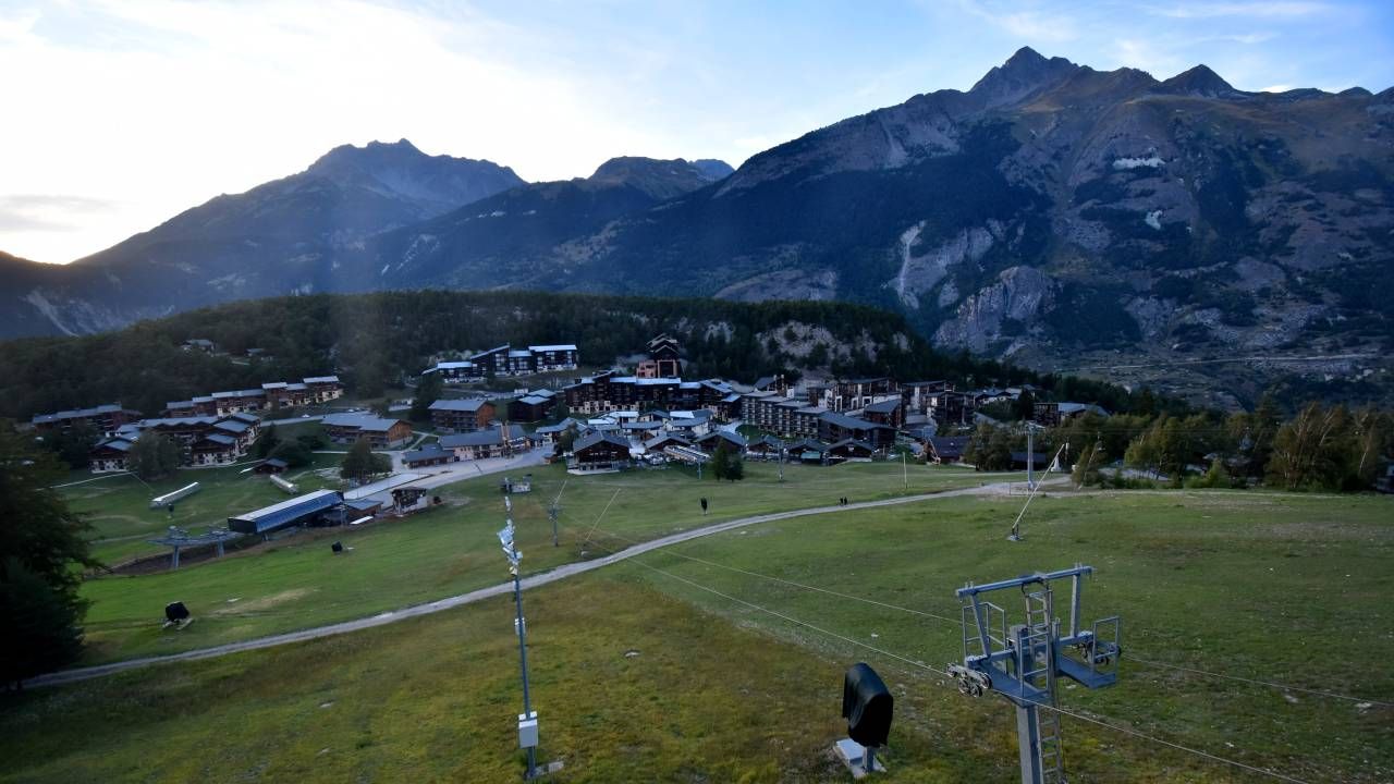 Villarodin-Bourget: Allée de la Fontaine aux Oiseaux
