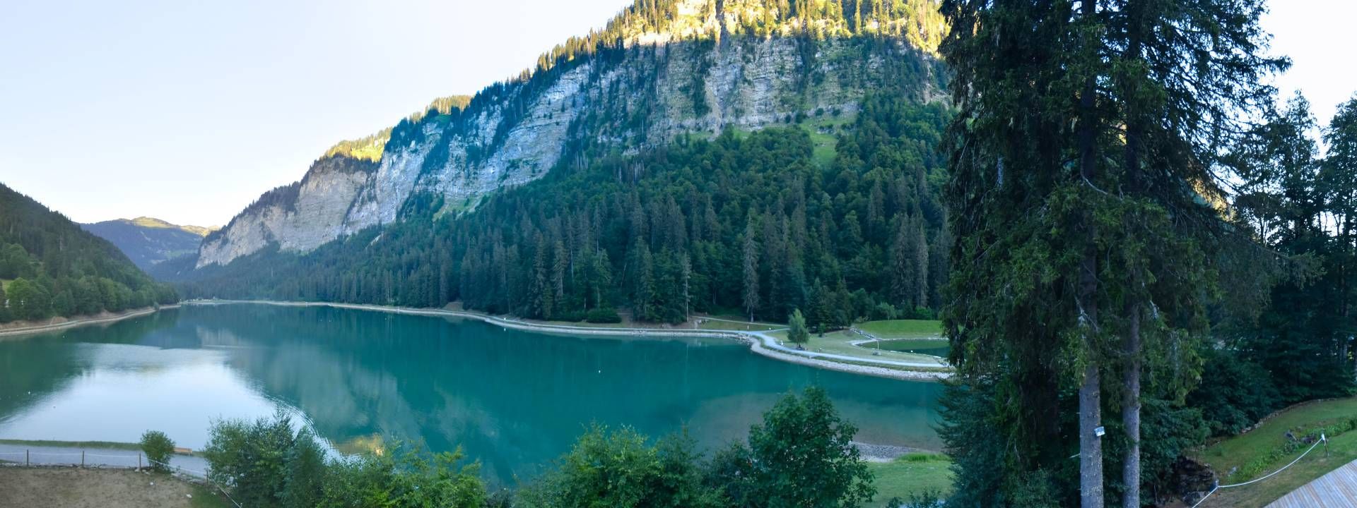 Montriond › Est: Lac de Montriond