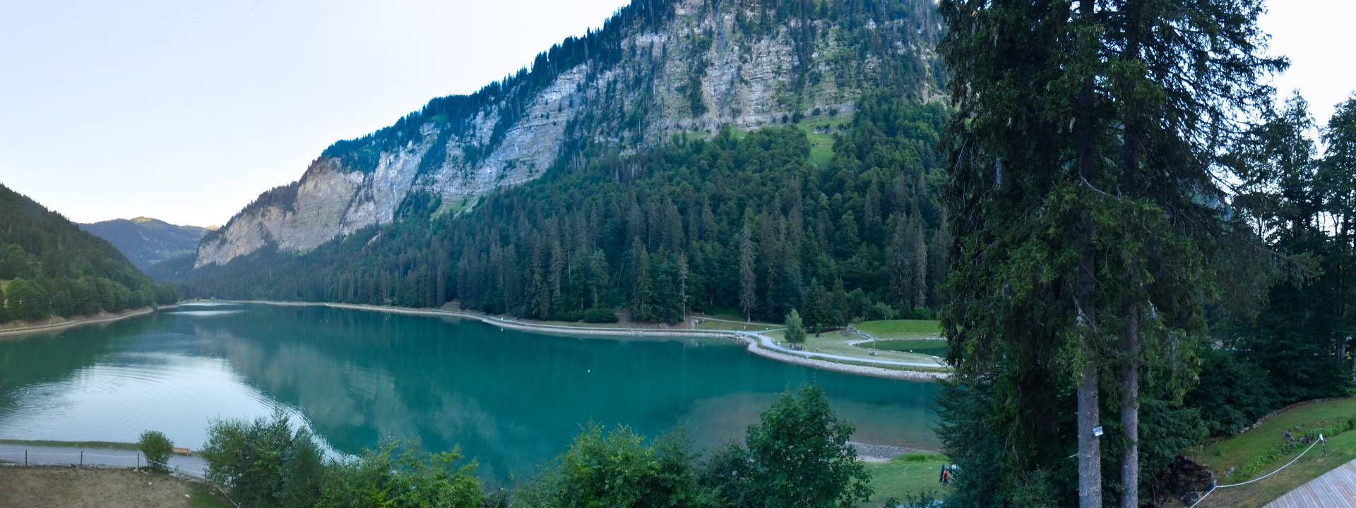 Montriond › Est: Lac de Montriond