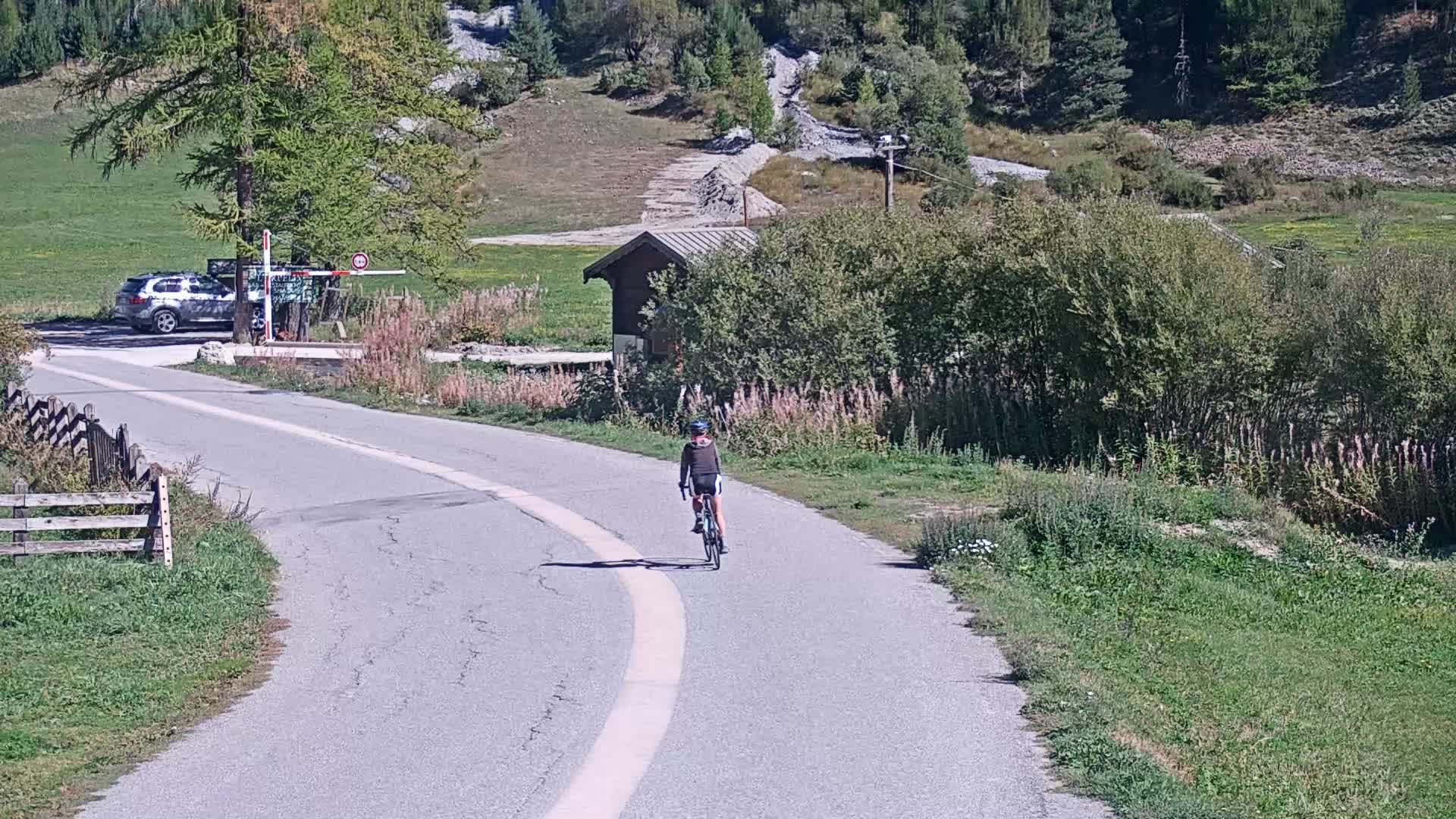 Cervières: Aire de Jeu
