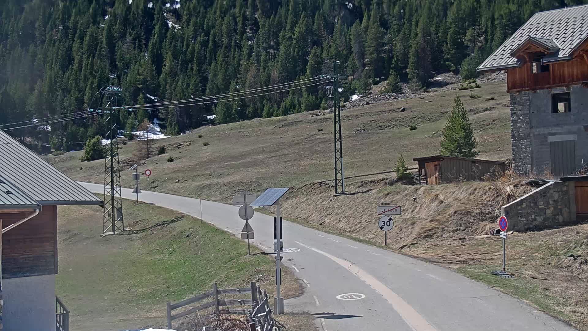 Cervières: Route du col de L'Izoard