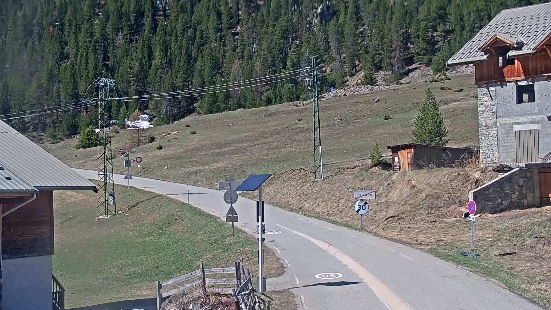 Cervières: Route du col de L'Izoard