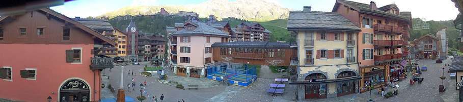 Bourg-Saint-Maurice › Sud-est: Les Arcs 2000