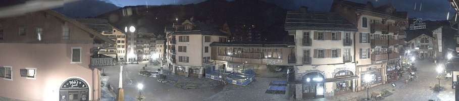 Bourg-Saint-Maurice › Sud-est: Les Arcs 2000
