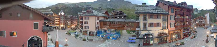 Bourg-Saint-Maurice › Sud-est: Les Arcs 2000