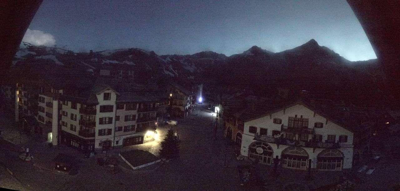 Bourg-Saint-Maurice: Arc 1950 - Paradiski