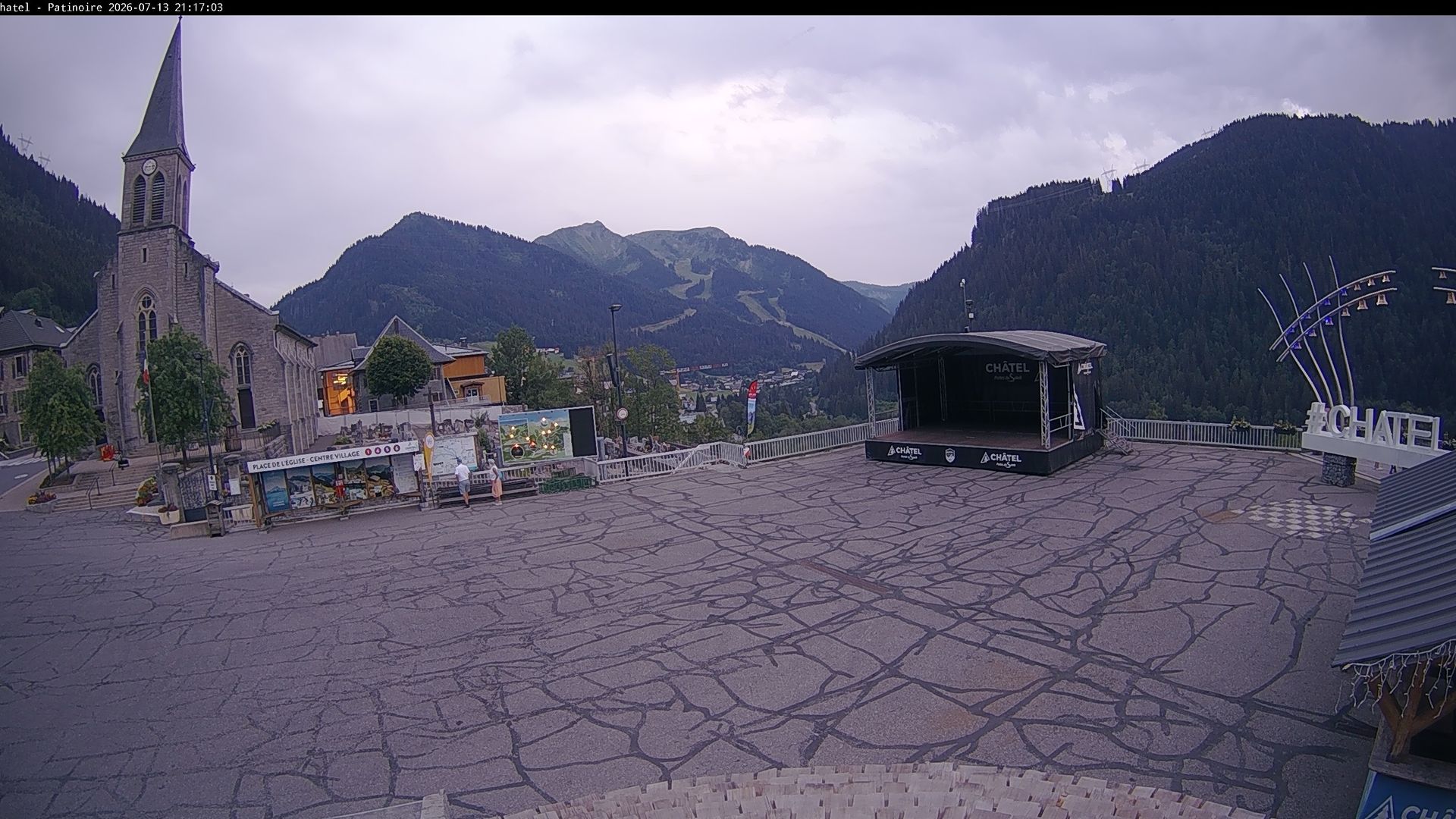 Châtel › Sud: Église Saint-Laurent de Châtel