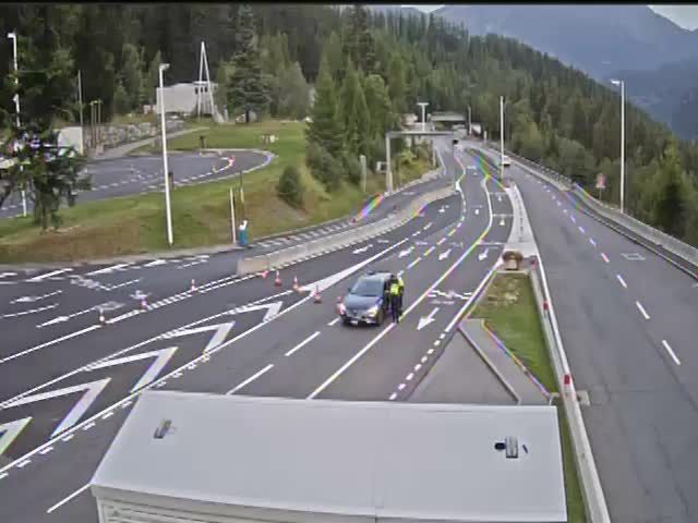 Les Bossons: Chamonix-Mont-Blanc-Rampe du Tunnel du Mont-Blanc, vue orientée vers Chamonix