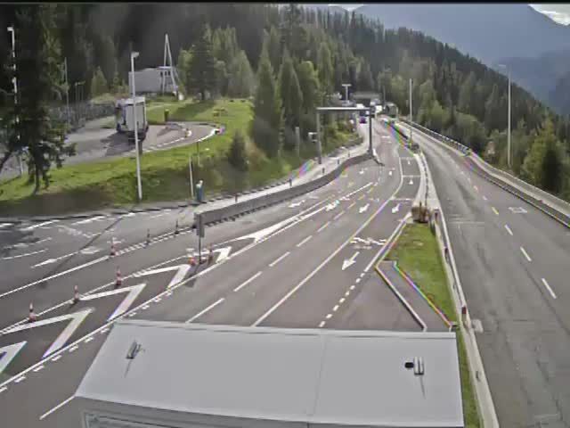 Les Bossons: Chamonix-Mont-Blanc-Rampe du Tunnel du Mont-Blanc, vue orientée vers Chamonix