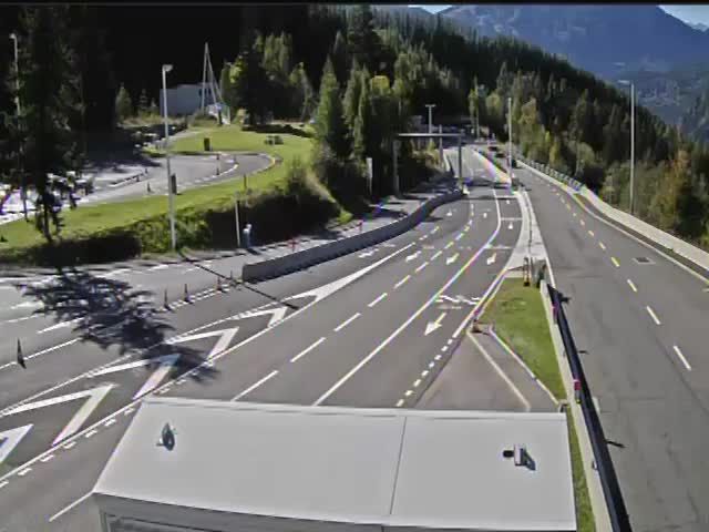 Les Bossons: Chamonix-Mont-Blanc-Rampe du Tunnel du Mont-Blanc, vue orientée vers Chamonix