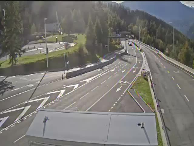 Les Bossons: Chamonix-Mont-Blanc-Rampe du Tunnel du Mont-Blanc, vue orientée vers Chamonix
