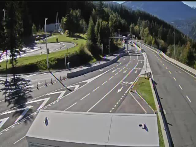 Les Bossons: Chamonix-Mont-Blanc-Rampe du Tunnel du Mont-Blanc, vue orientée vers Chamonix