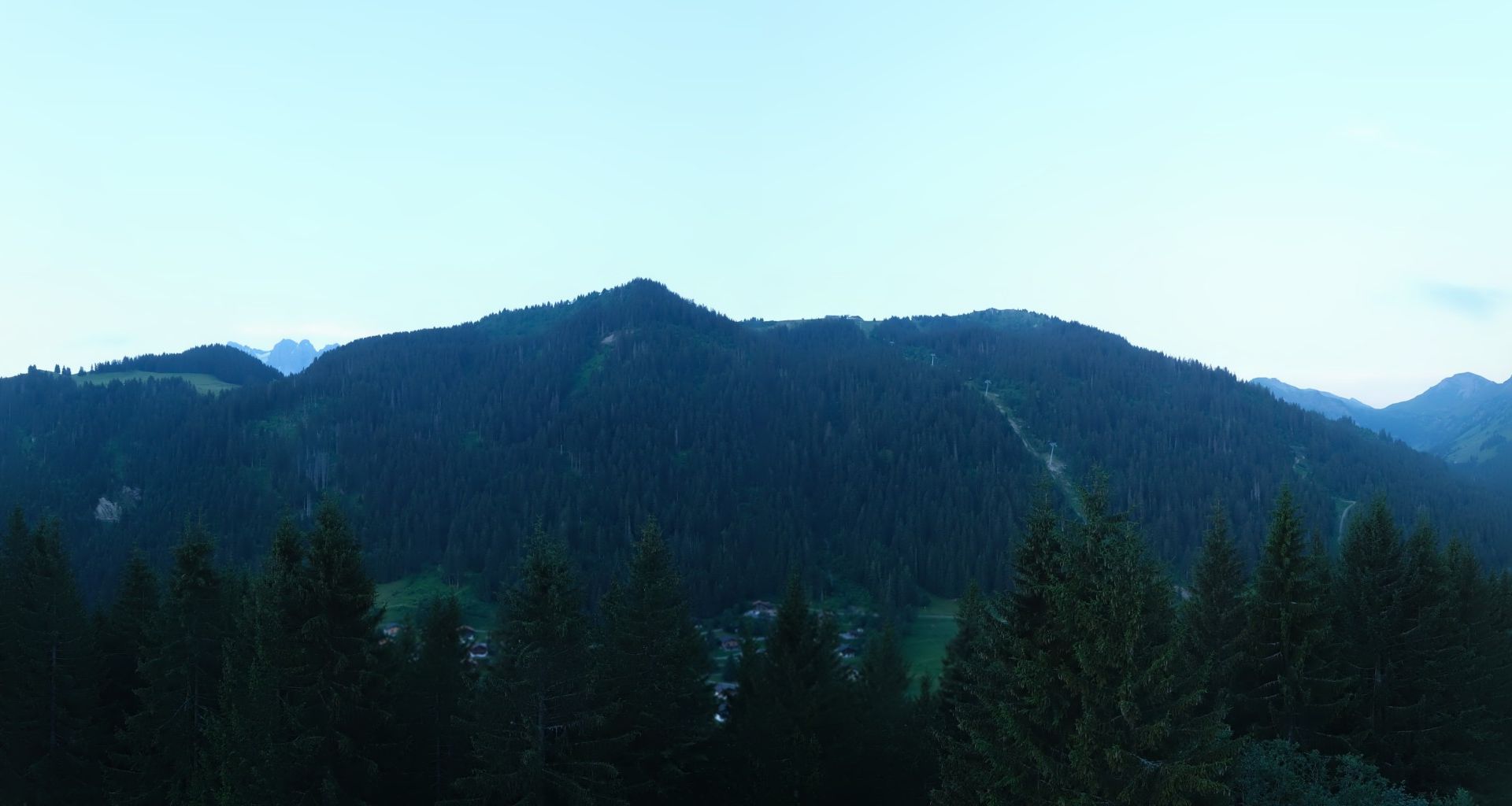 Troistorrents: Morgins - Dents du Midi