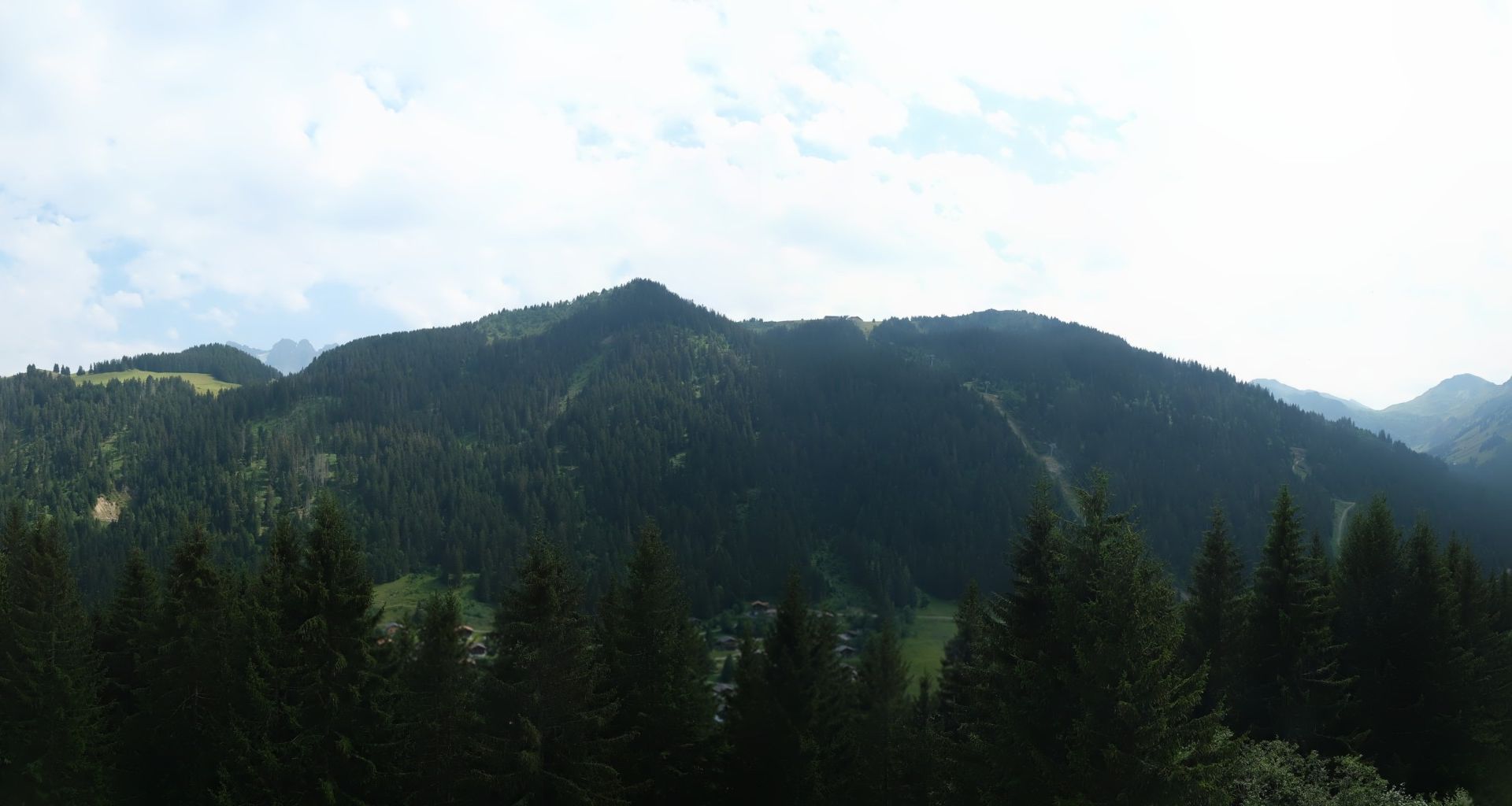 Troistorrents: Morgins - Dents du Midi